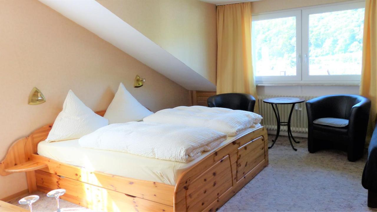 Gaestehaus Schwaab Zeltingen-Rachtig Ngoại thất bức ảnh